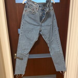 Levi’s Classic Blue High-Waisted Women Jeans